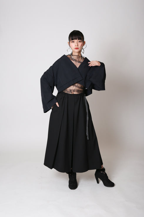 トップス × ハカマ