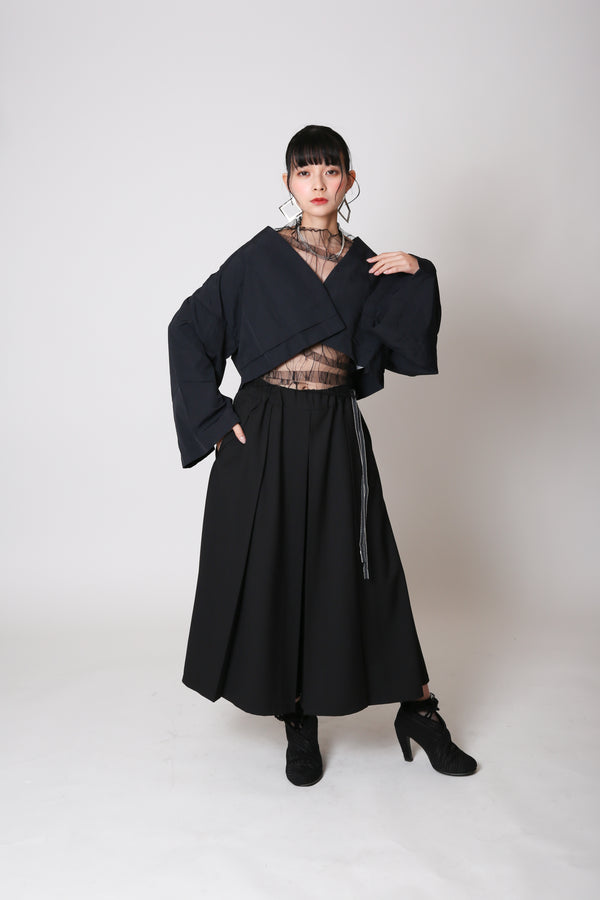 トップス × ハカマ