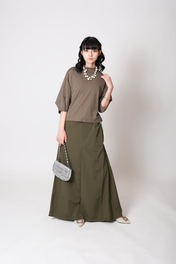 トップス × スカート