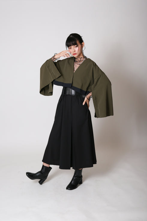 トップス × ハカマ