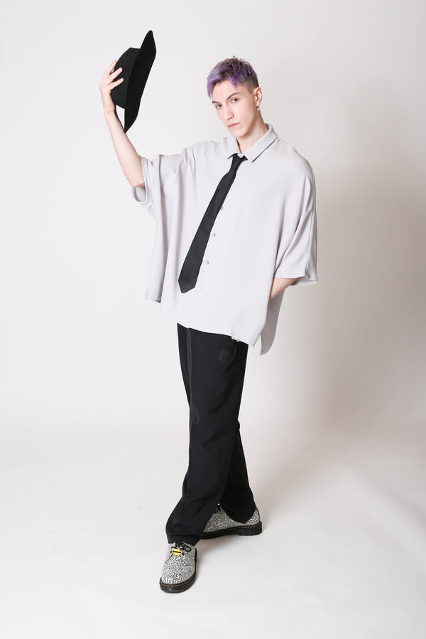 シャツ×パンツ