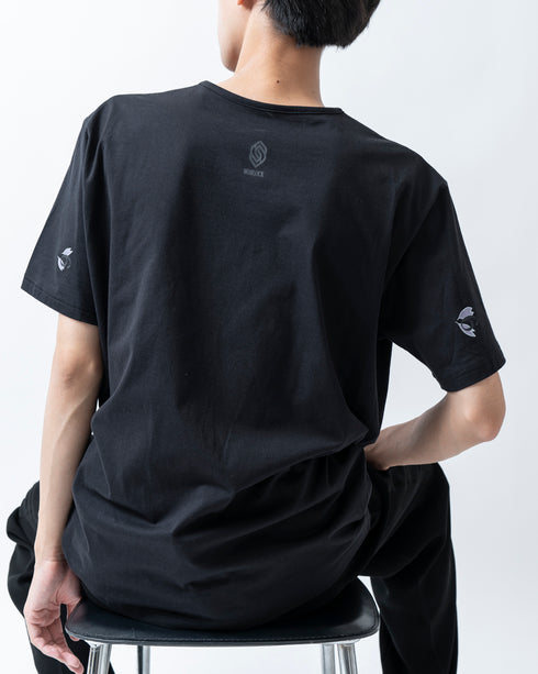Unisex 花びら69丸首Tシャツ
